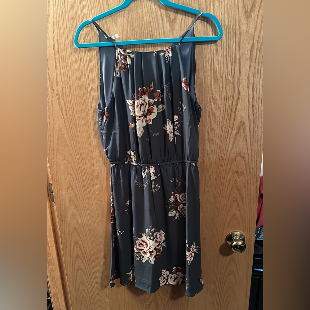Maurice’s Grey/Floral dress
